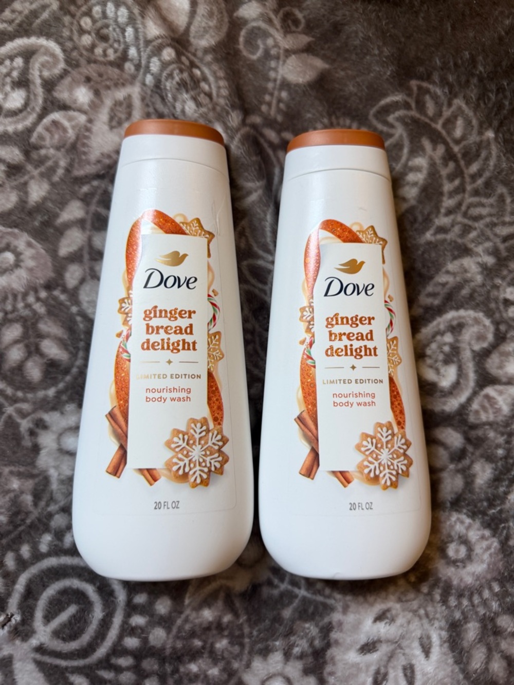 Dove Gingerbread Delight Limited Edition Nourishing Body Wash - Set of 2